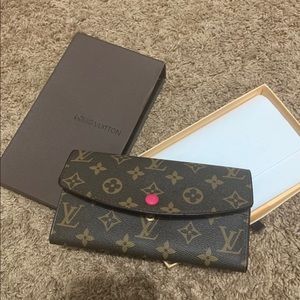 NWOT Emilie wallet